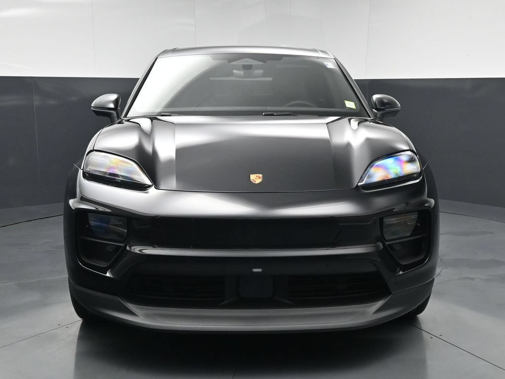 New 2026 Porsche Macan 4 Electric AWD/4WD image 13