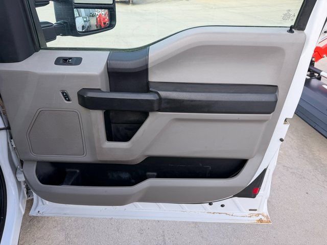 Used 2017 Ford F450 XL w/ Power Equipment Group AWD/4WD image 25