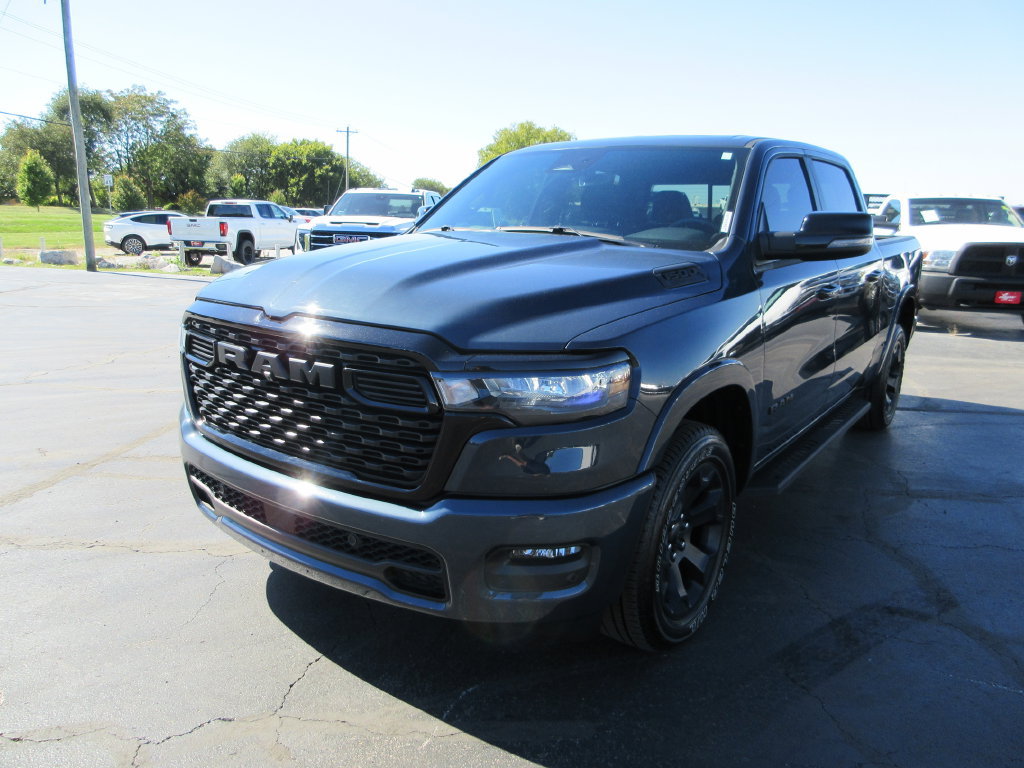 Used 2025 RAM 1500 Big Horn AWD/4WD image 11