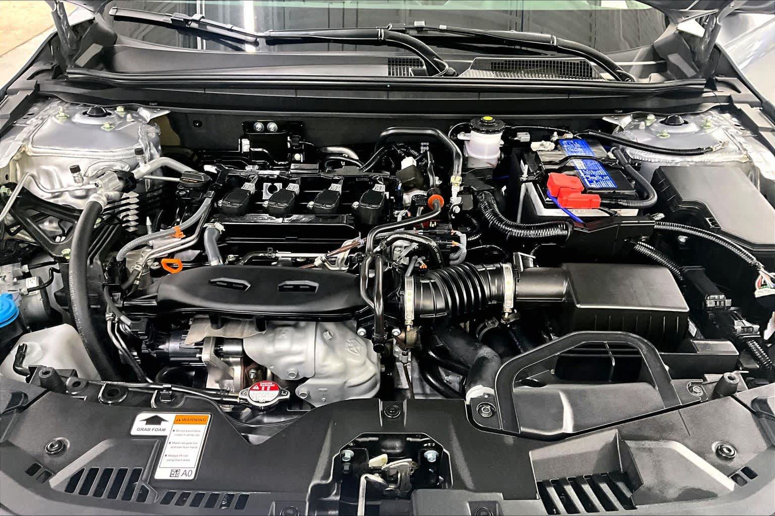 Used 2025 Honda Accord SE image 31