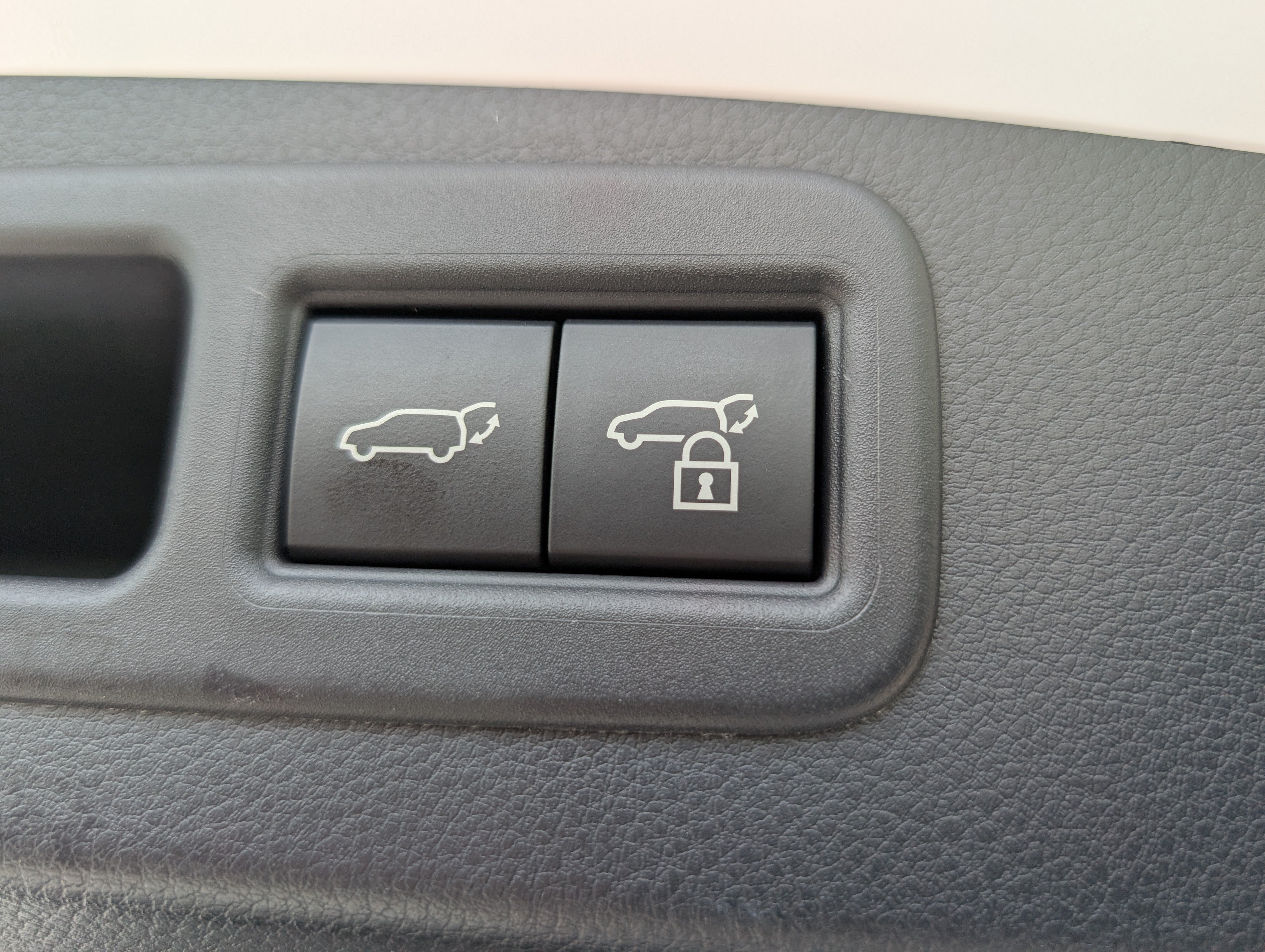 Used 2024 Lexus RX 500h F Sport w/ Convenience Package AWD/4WD image 15