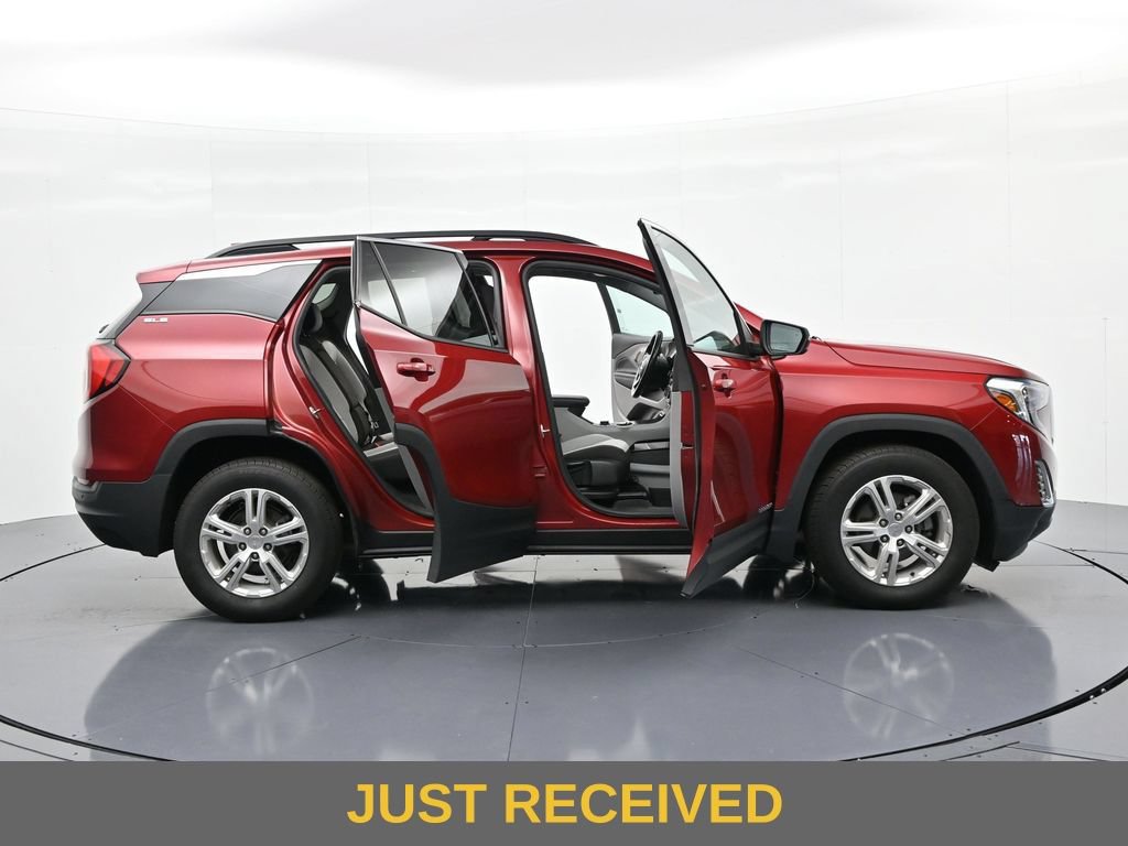 Used 2018 GMC Terrain SLE w/ Driver Convenience Package FWD image 24