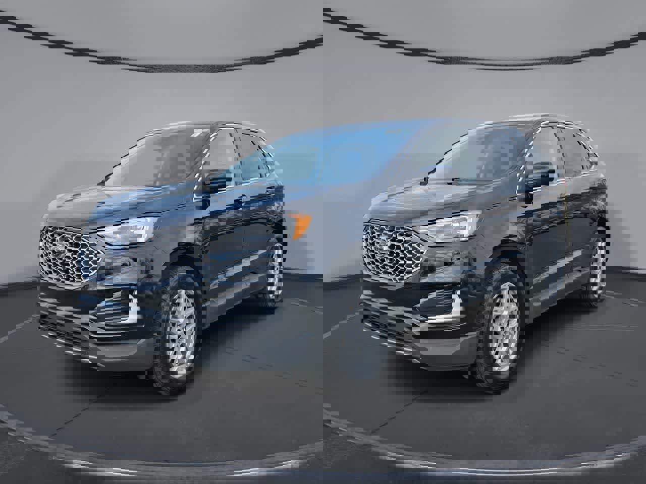 Used 2024 Ford Edge SEL image 1
