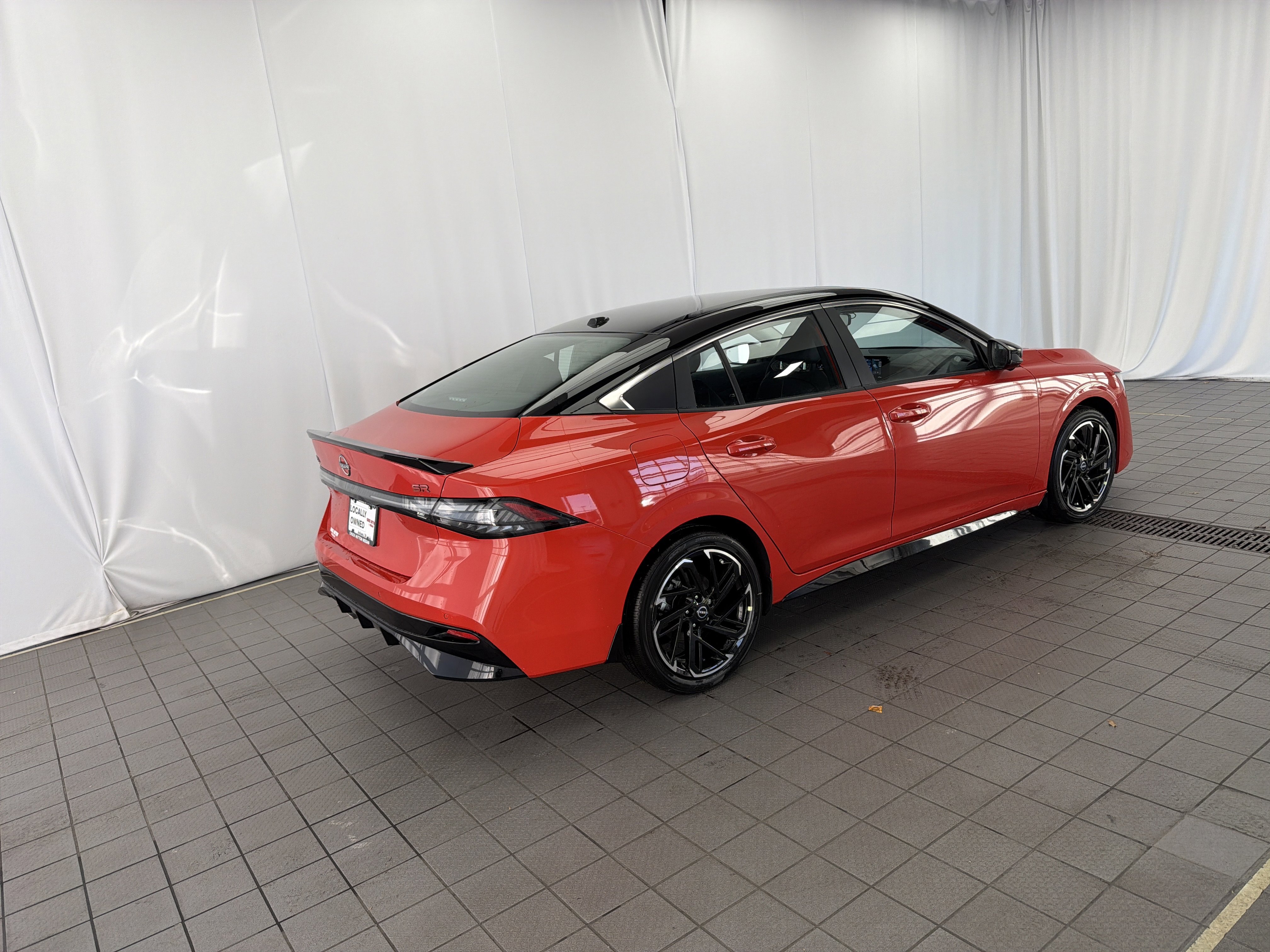 New 2026 Nissan Sentra SR w/ SR Premium Package FWD image 5