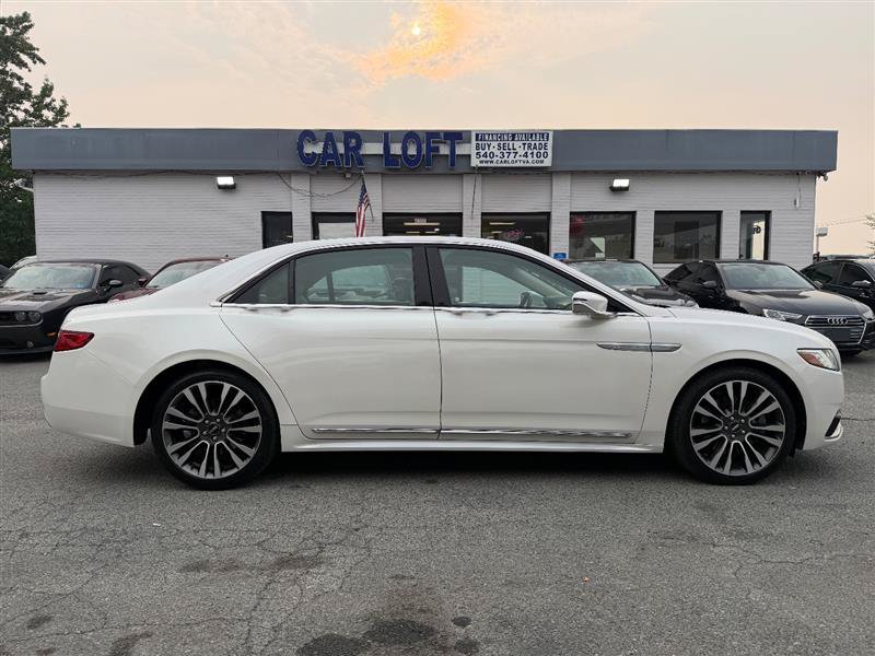 Used 2018 Lincoln Continental Select w/ Continental Climate Package AWD/4WD image 5