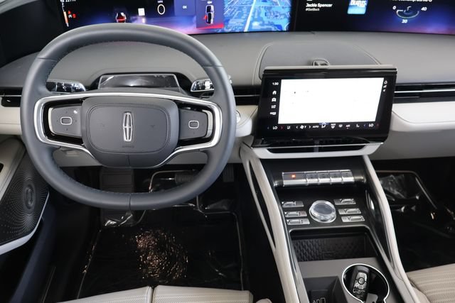 New 2026 Lincoln Nautilus Reserve AWD/4WD image 16