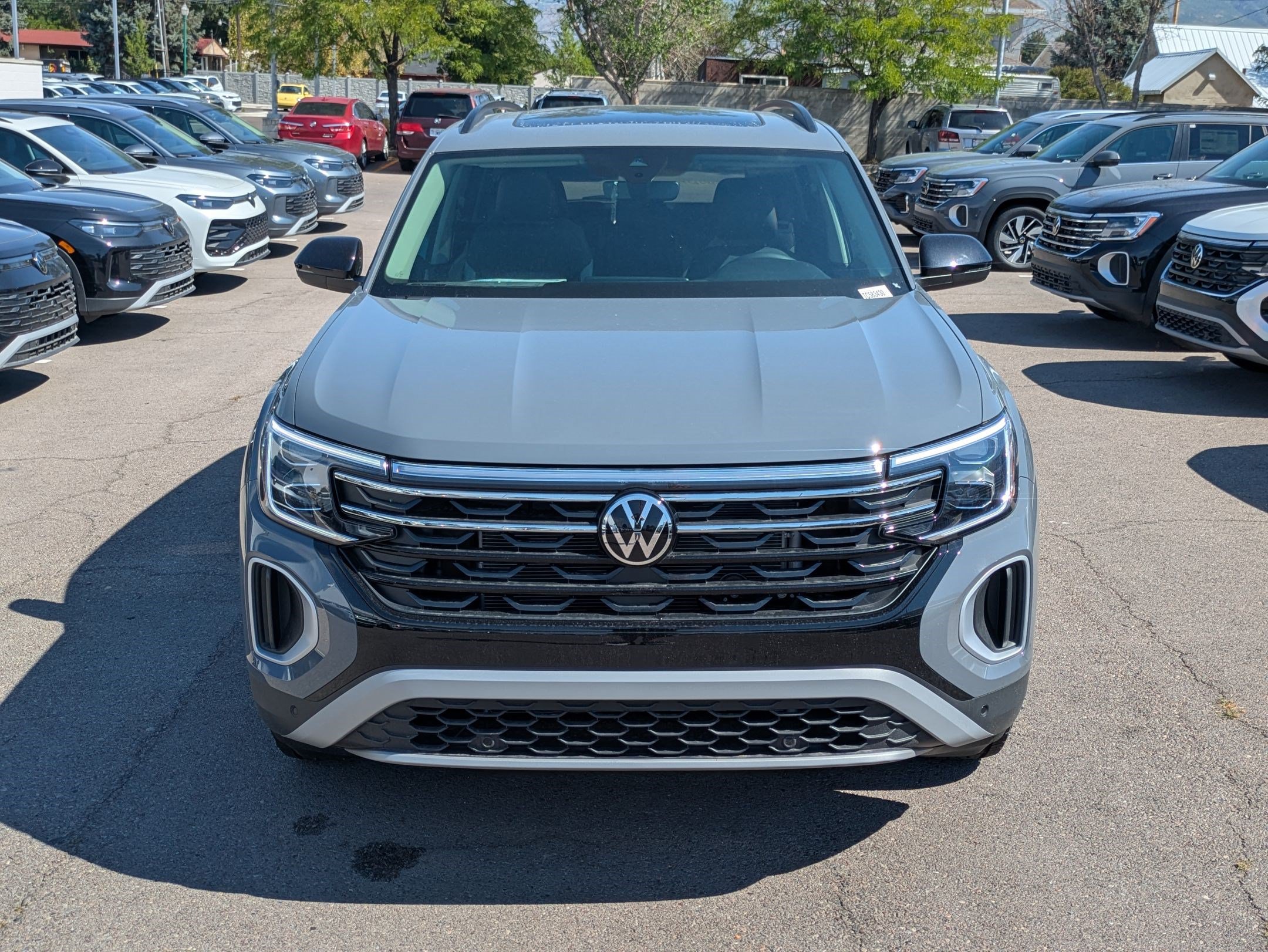 New 2026 Volkswagen Atlas Peak Edition AWD/4WD image 11