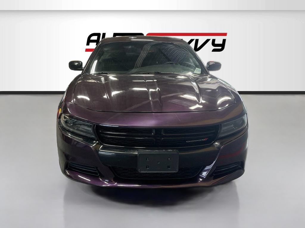 Used 2022 Dodge Charger SXT w/ Blacktop Package AWD/4WD image 2