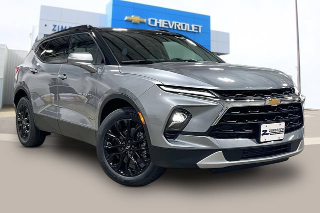 New 2026 Chevrolet Blazer LT w/ Sound & Technology Package AWD/4WD image 1