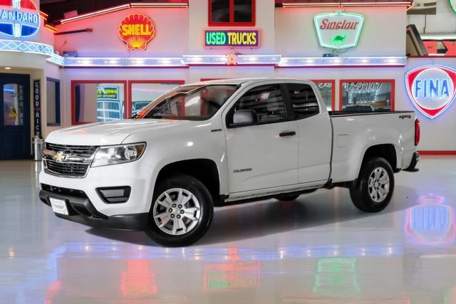 Used 2017 Chevrolet Colorado W/T w/ WT Convenience Package image 2