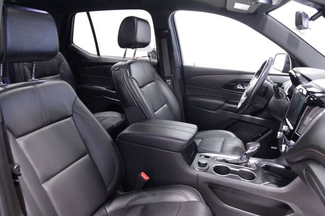 Used 2023 Chevrolet Traverse RS image 12