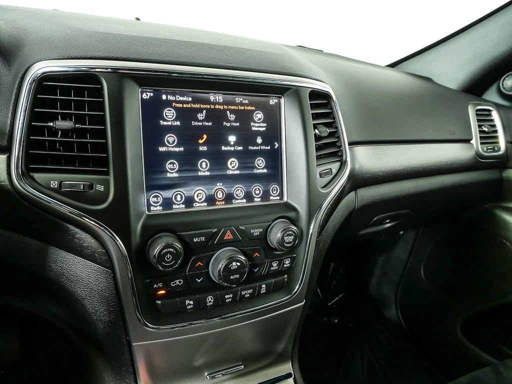 Used 2018 Jeep Grand Cherokee Altitude RWD image 12
