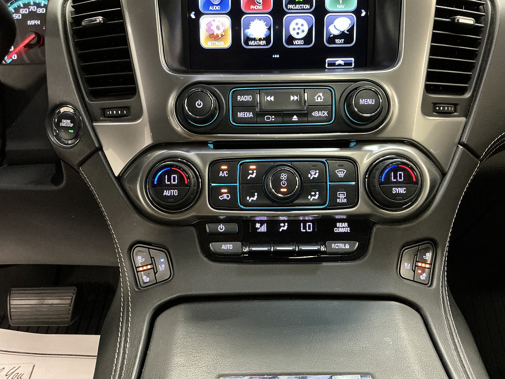 Used 2018 Chevrolet Suburban Premier AWD/4WD image 21