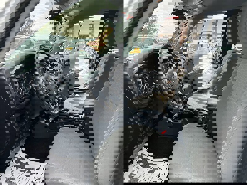 Used 2017 Toyota Tacoma SR image 26