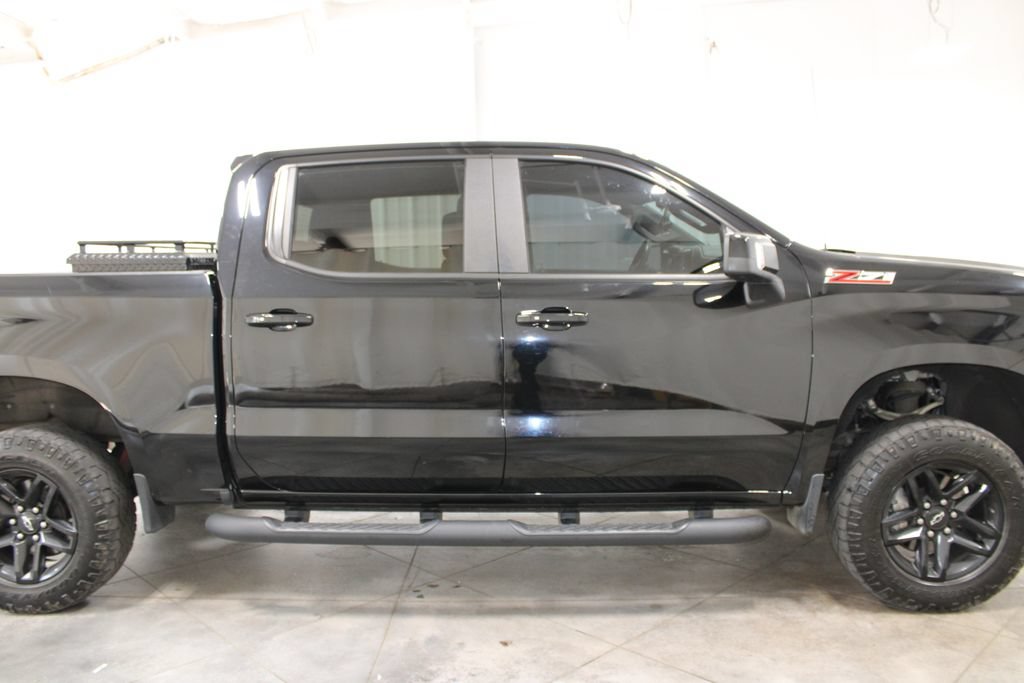 Used 2019 Chevrolet Silverado 1500 LT Trail Boss AWD/4WD image 11