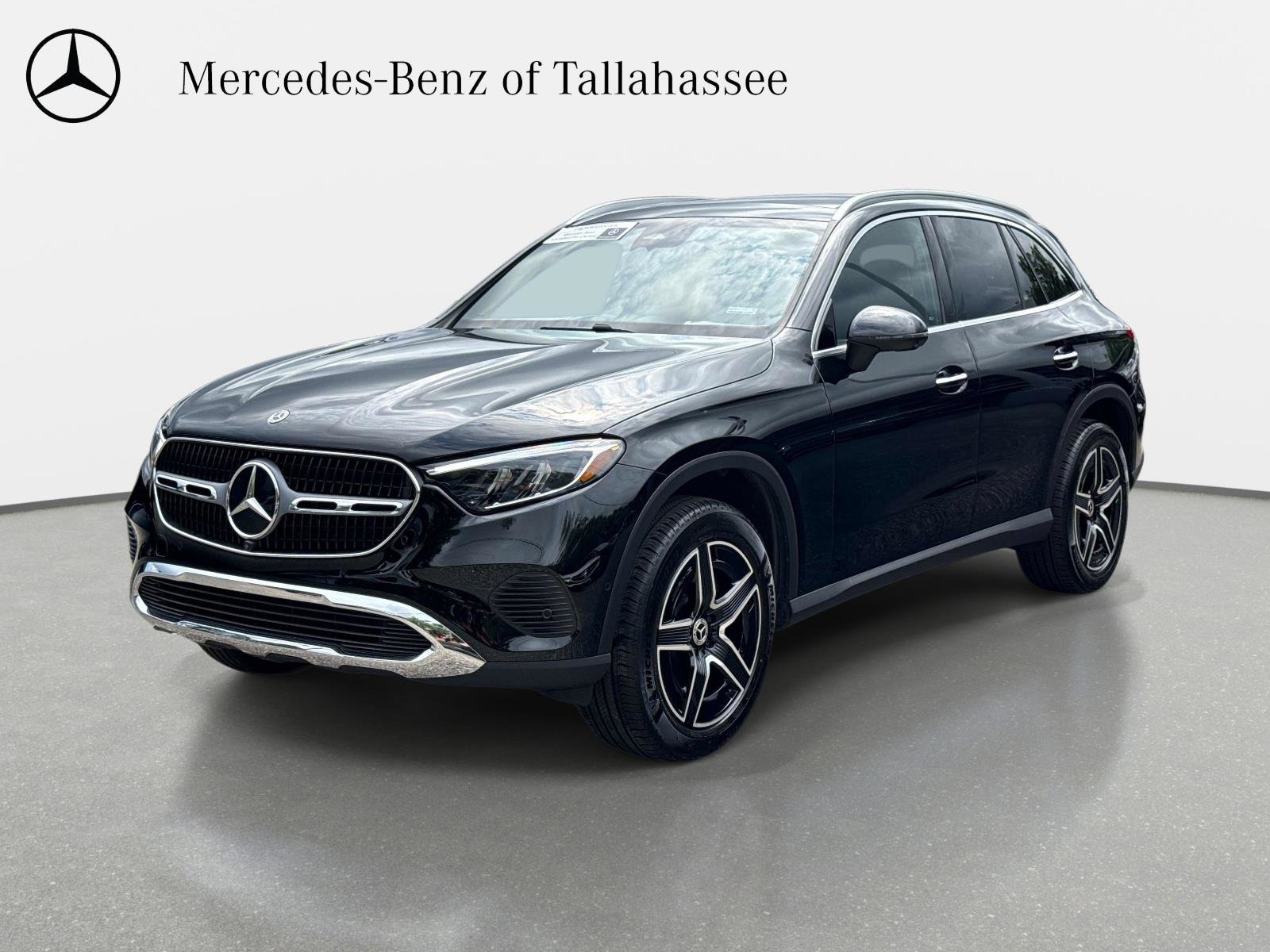 Certified 2026 Mercedes-Benz GLC 300 image 1