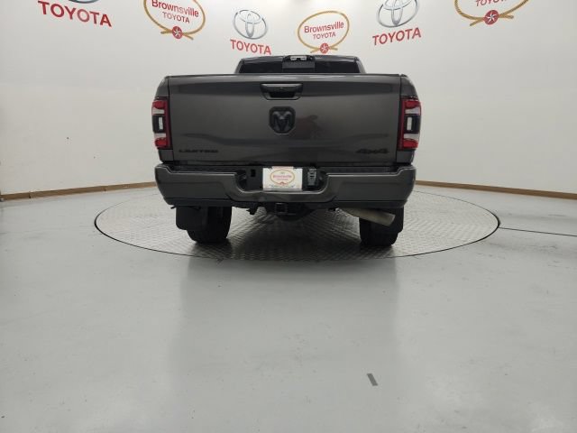 Used 2022 RAM 3500 Limited w/ Night Edition AWD/4WD image 7