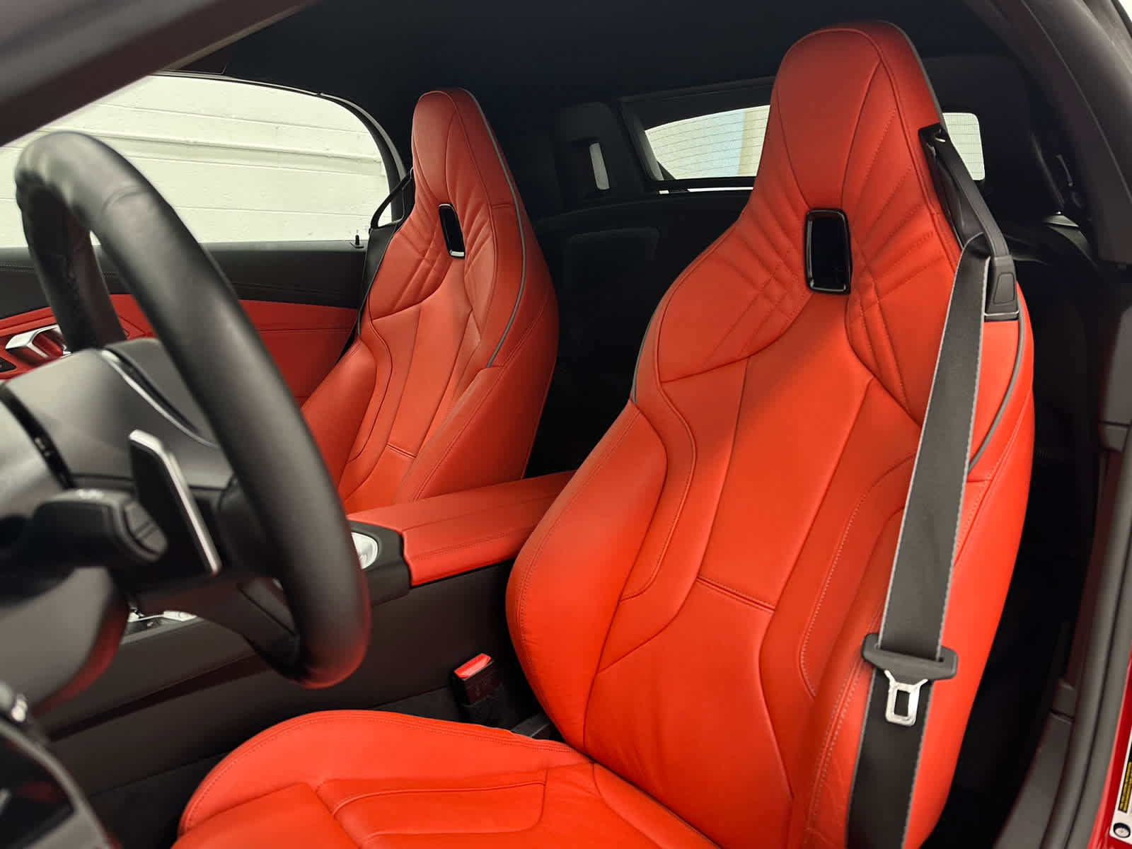 Used 2024 BMW Z4 M40i w/ Premium Package image 18