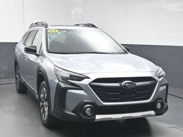 Used 2023 Subaru Outback Limited XT image 2