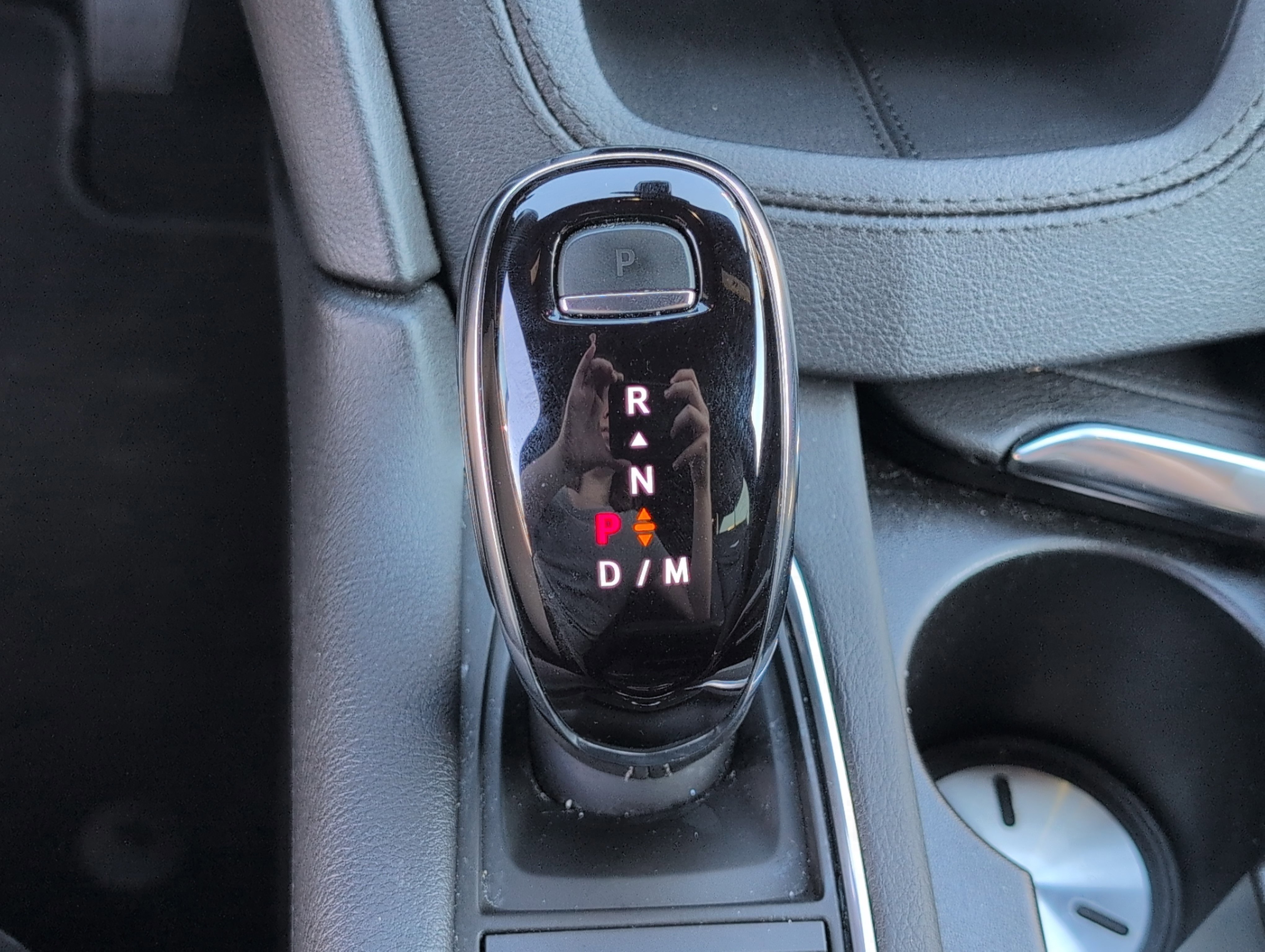 Certified 2025 Cadillac XT5 Premium Luxury image 17