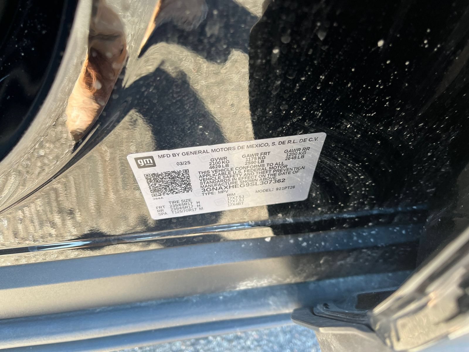 Used 2025 Chevrolet Equinox LT FWD image 29