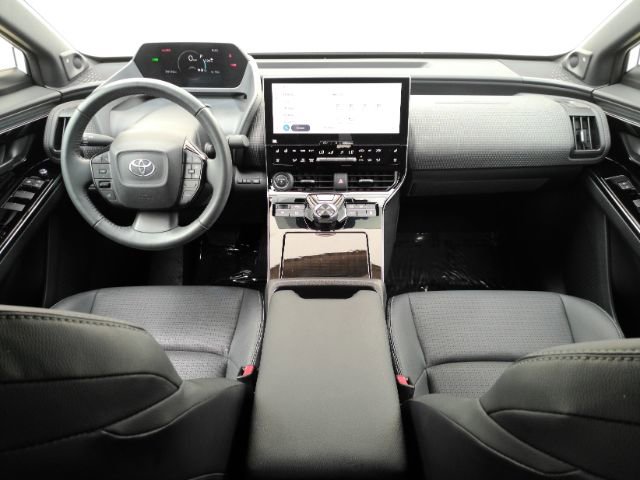 Used 2023 Toyota bZ4X Limited image 2