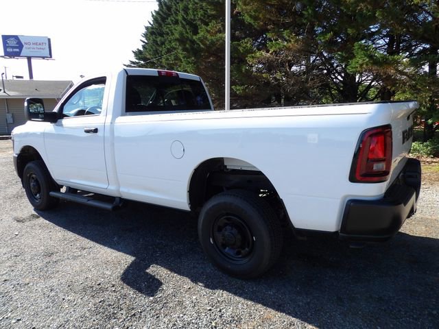 Used 2026 RAM 2500 Tradesman AWD/4WD image 3