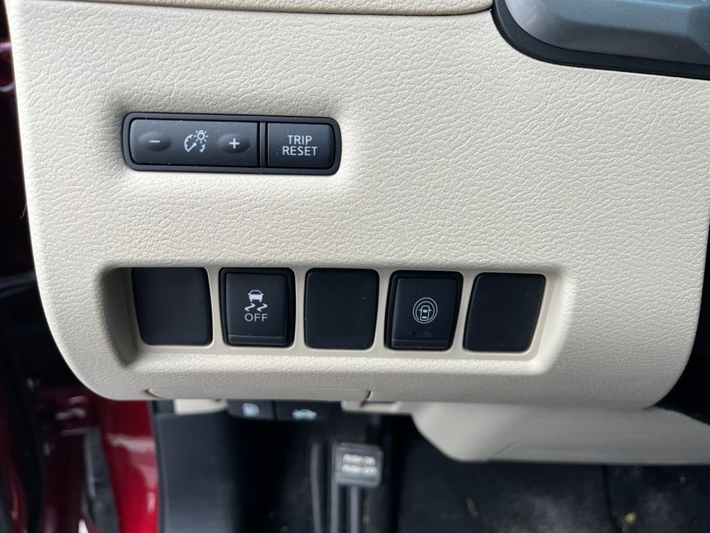 Used 2020 Nissan Murano SV FWD image 15