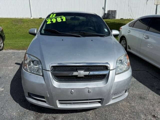 Used 2011 Chevrolet Aveo LT FWD image 2