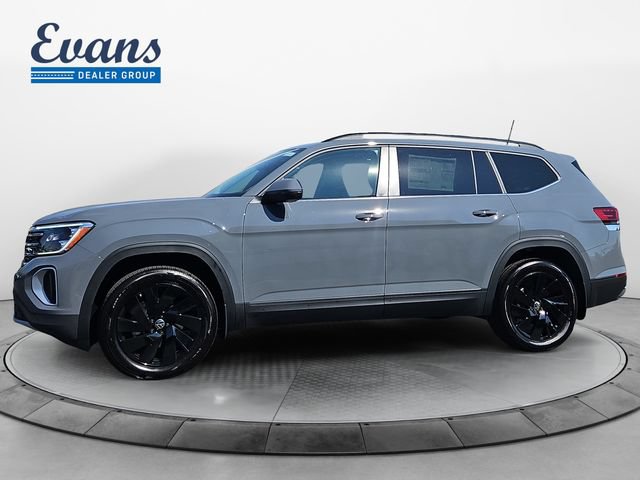 New 2026 Volkswagen Atlas SE AWD/4WD image 2