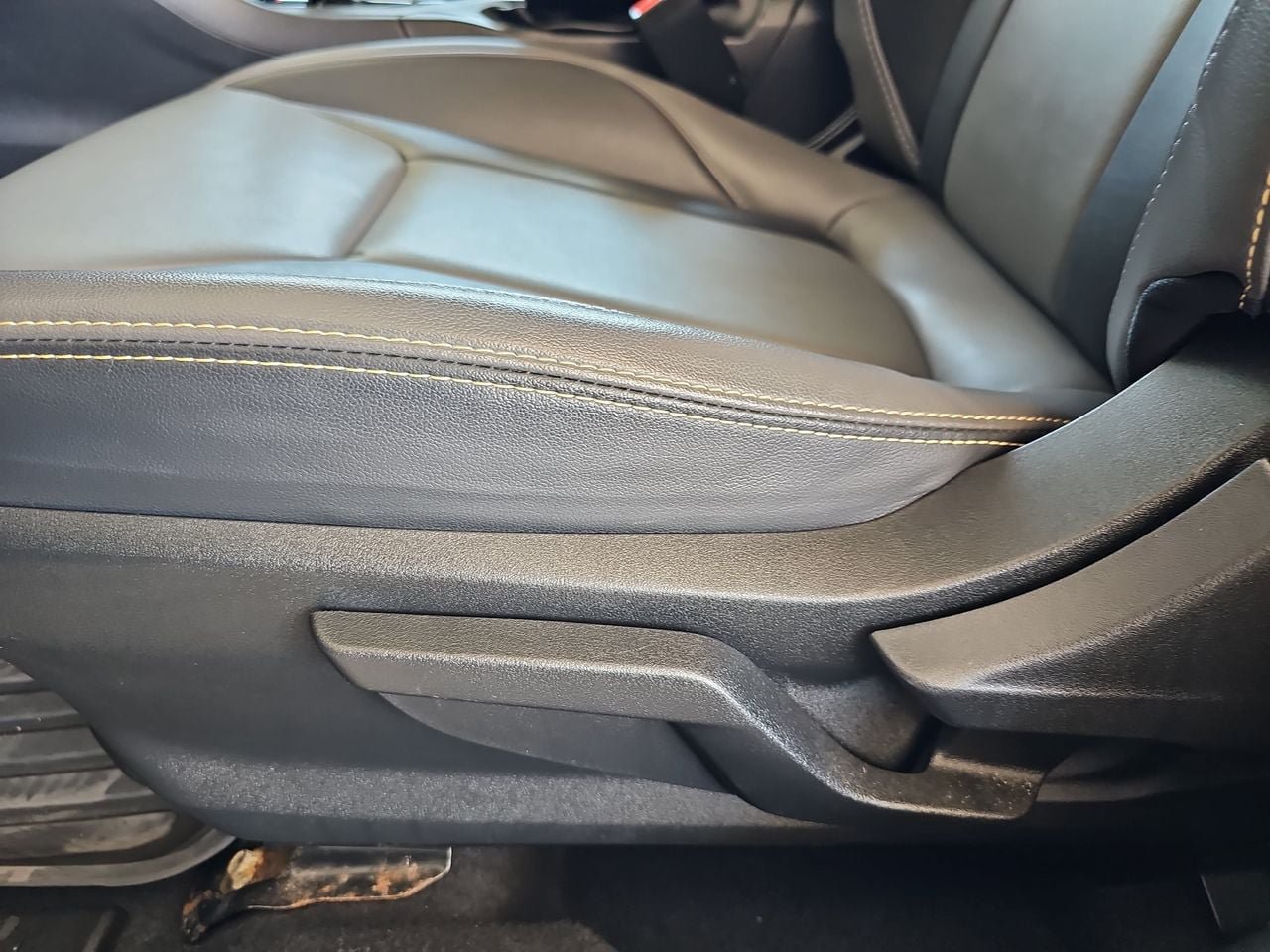 Used 2021 Subaru Crosstrek 2.5i Sport w/ Moonroof Package AWD/4WD image 35