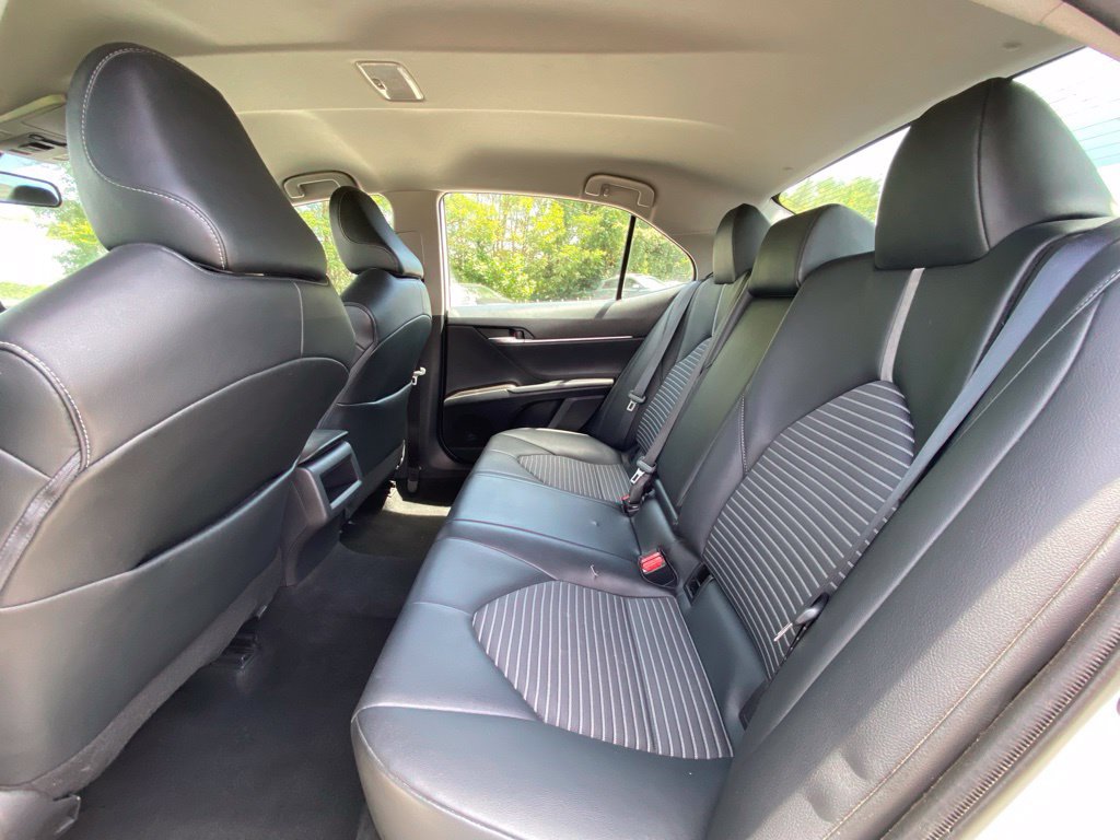Used 2021 Toyota Camry SE FWD image 27