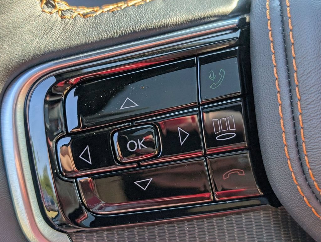New 2026 Jeep Grand Wagoneer L Summit AWD/4WD image 14