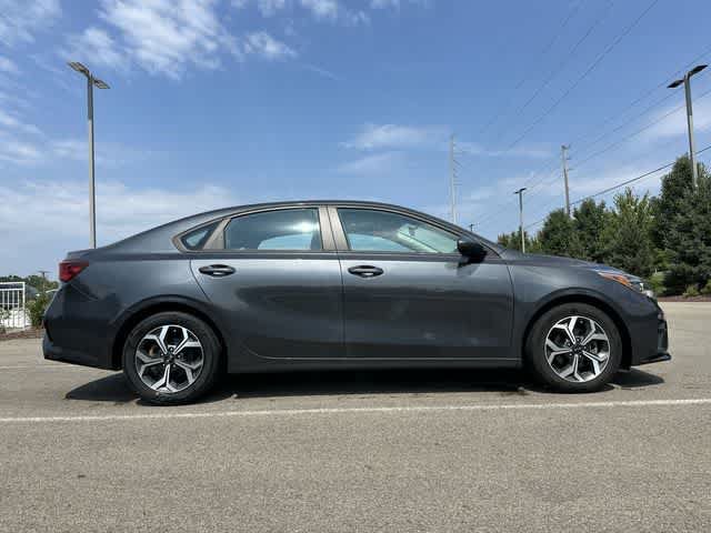 Used 2021 Kia Forte LXS FWD image 3