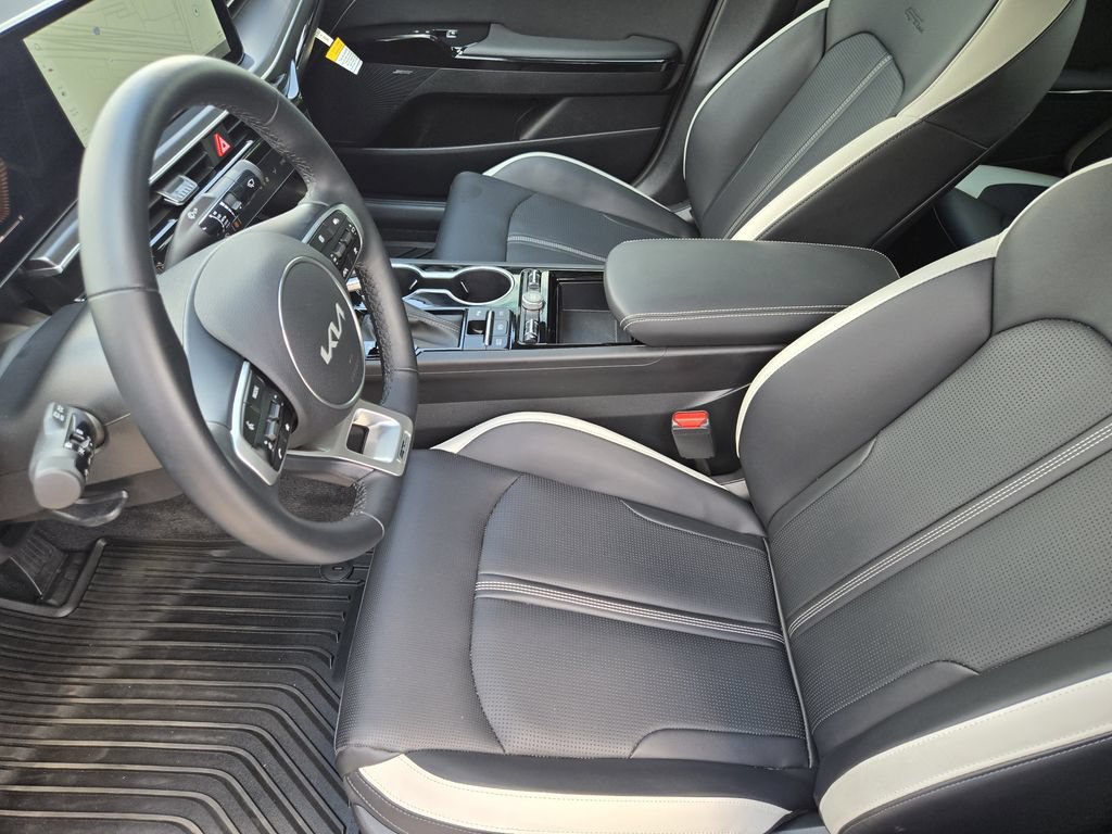 Certified 2026 Kia K5 GT-Line w/ GT-Line Premium Package FWD image 18