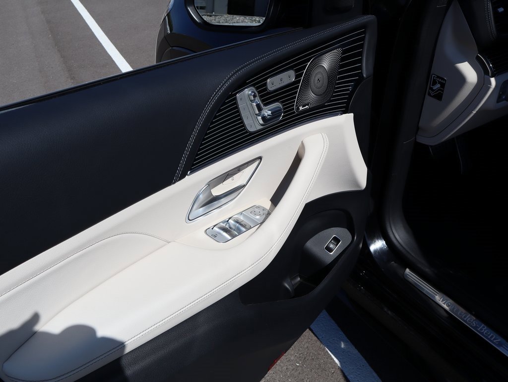 New 2026 Mercedes-Benz GLS 450 4MATIC image 26