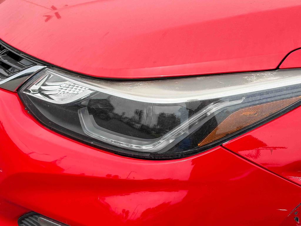 Used 2016 Chevrolet Cruze LT w/ Sun And Sound Package image 8