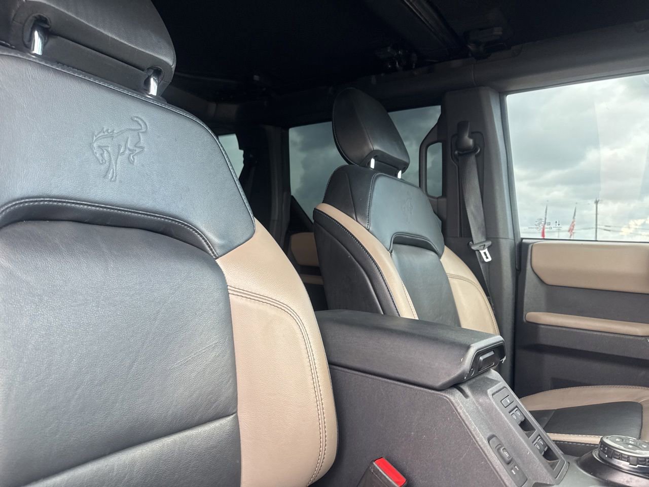 Used 2022 Ford Bronco Wildtrak AWD/4WD image 29
