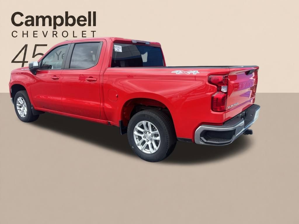 Used 2023 Chevrolet Silverado 1500 LT AWD/4WD image 7