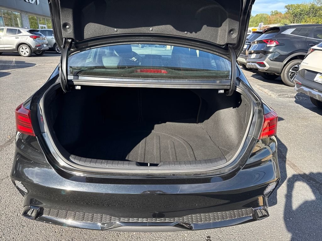 Certified 2023 Kia Forte GT-Line image 24