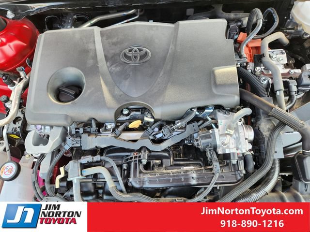 Used 2025 Toyota Camry SE FWD image 30