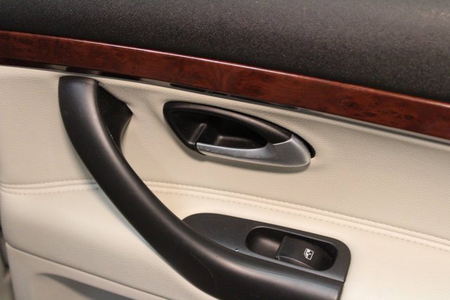 Used 2008 Saab 9-3 2.0T w/ Moonroof Package image 12