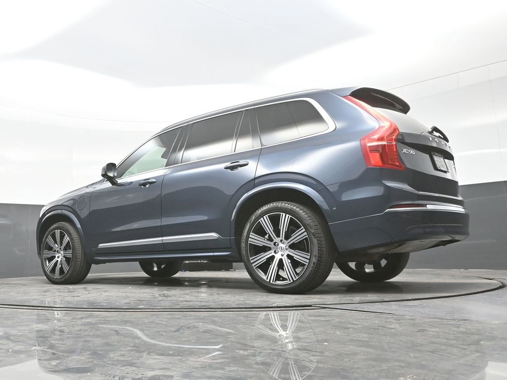 Used 2025 Volvo XC90 T8 Ultra w/ Protection Package Premier image 28
