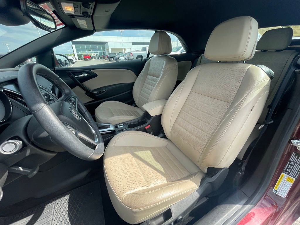 Used 2018 Buick Cascada Premium image 20