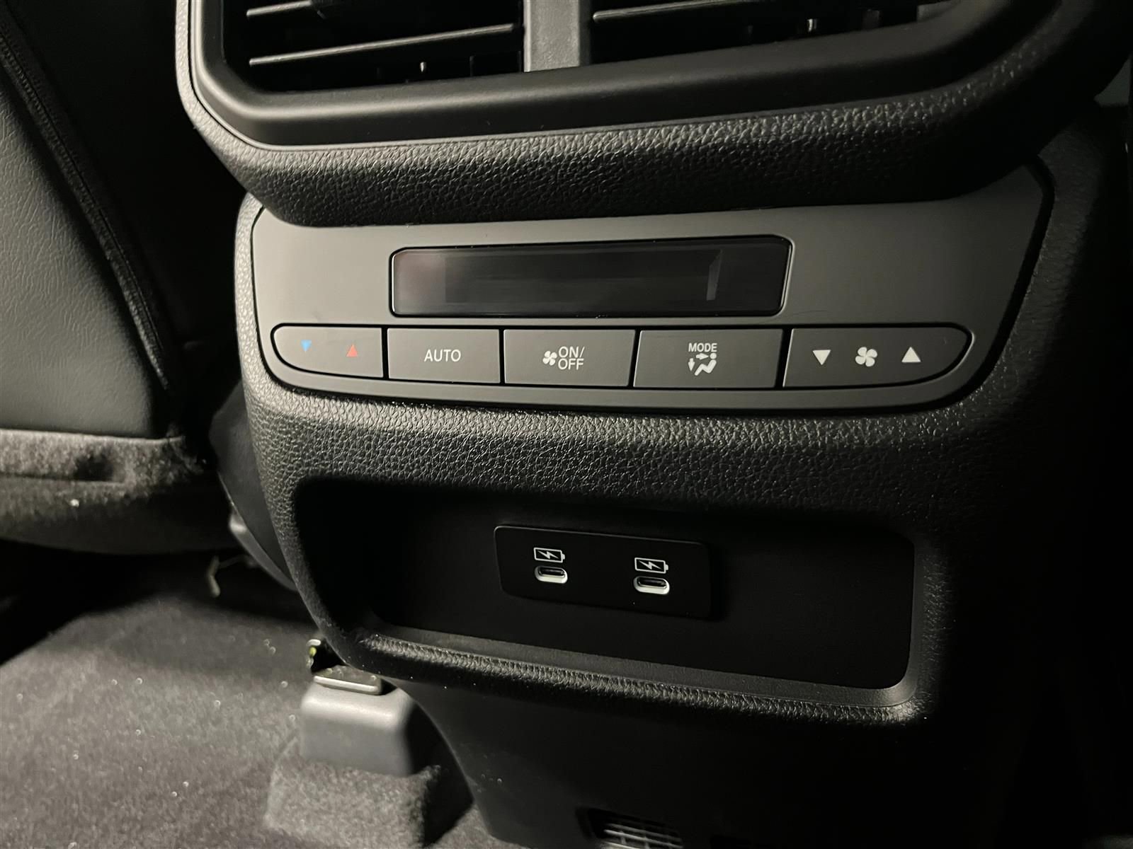 New 2026 Honda Pilot Touring image 23