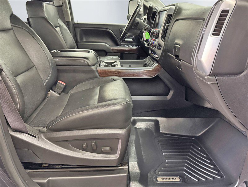 Used 2015 GMC Sierra 2500 SLT w/ Driver Alert Package AWD/4WD image 28