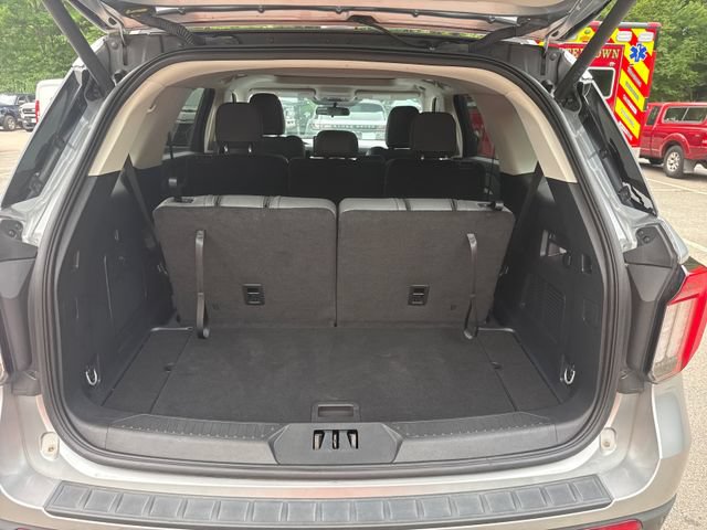 Certified 2025 Ford Explorer Active w/ Active Comfort Package AWD/4WD image 14