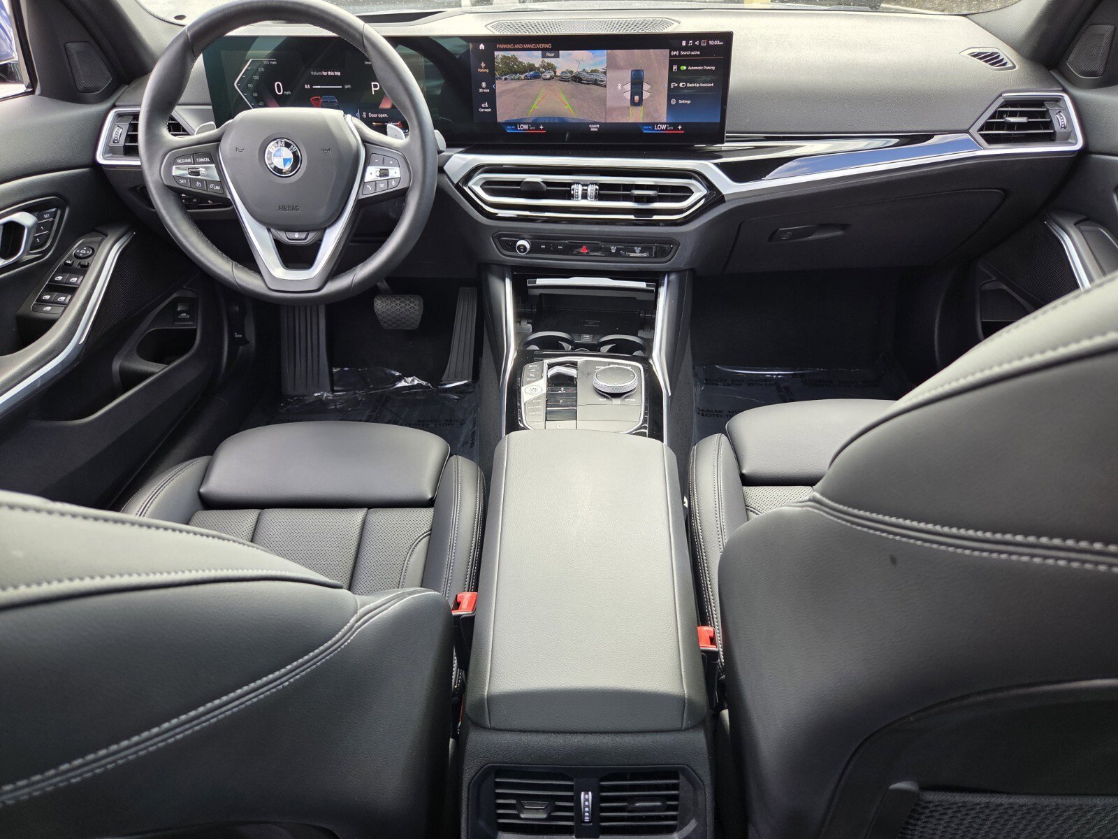 Used 2023 BMW 330i Sedan w/ Premium Package RWD image 13