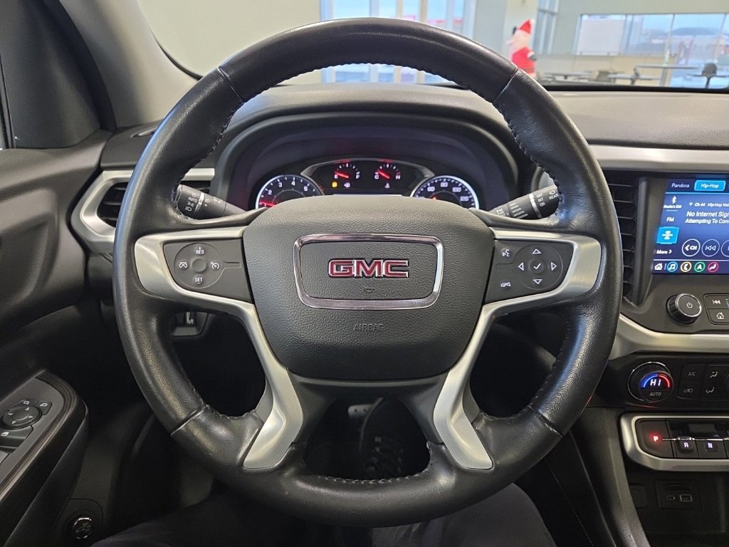Used 2020 GMC Acadia SLT image 24