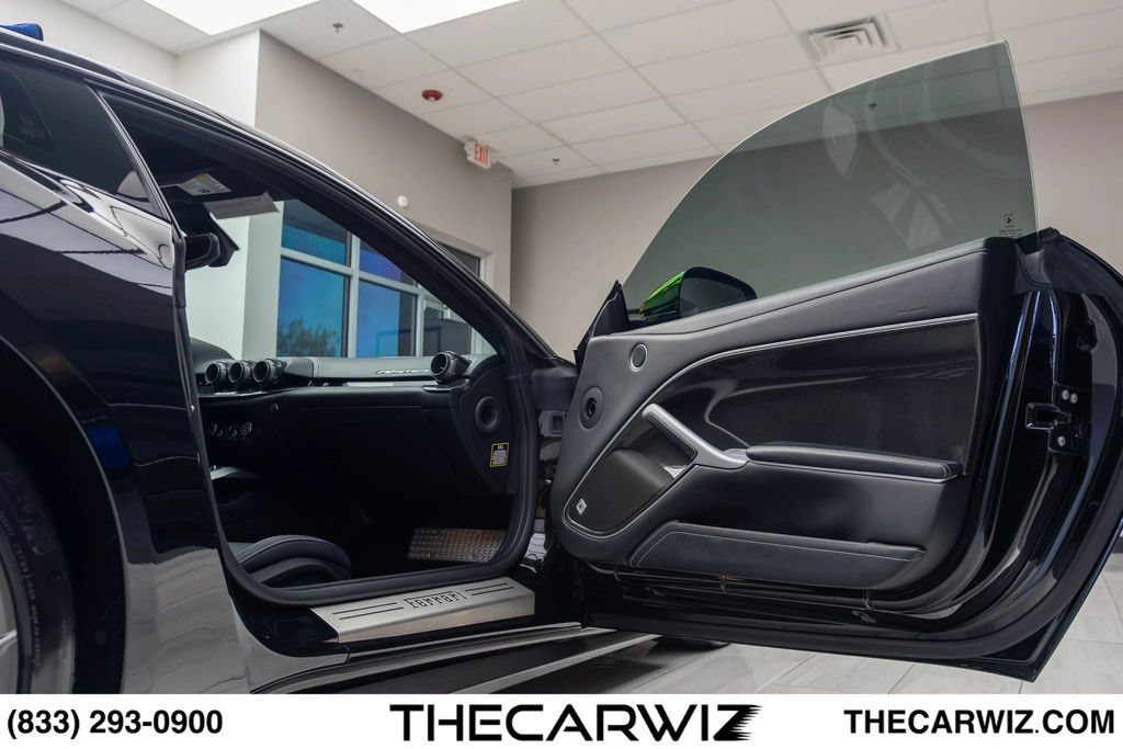 Used 2014 Ferrari F12 Berlinetta RWD image 83